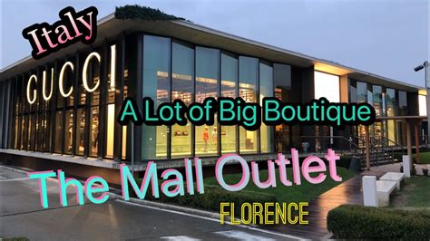 outlet mall in florence